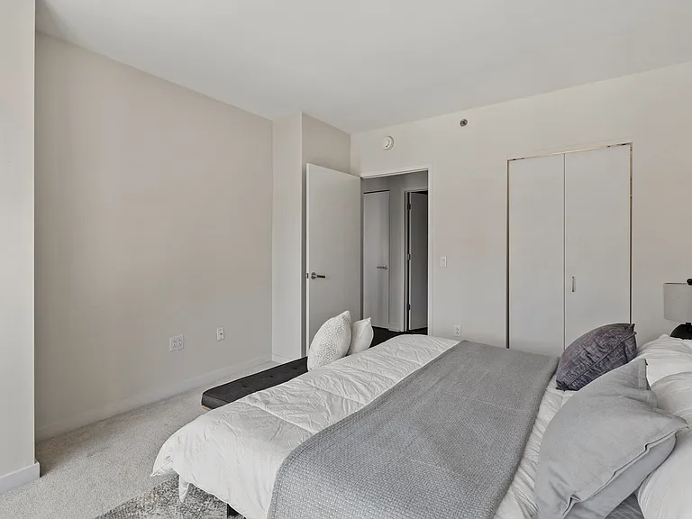 2101 Market St #8O5 — Photo 27