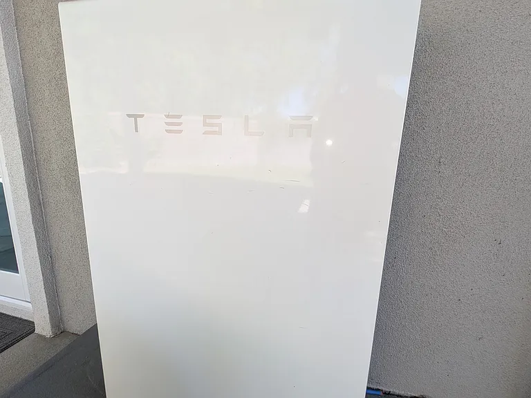 Tesla powerwalls