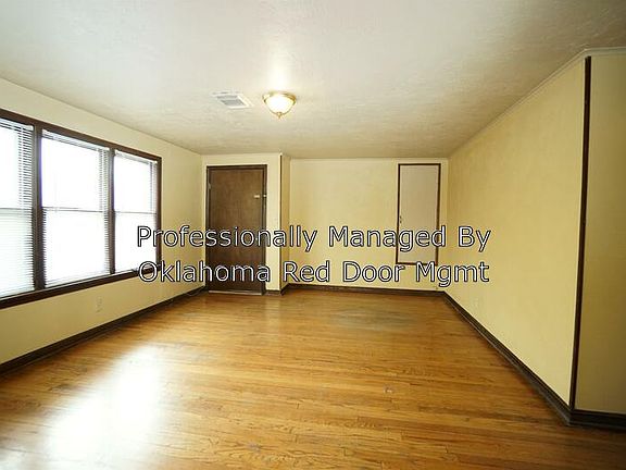 2nd image of 2415 N Harvey Ave APT 11
