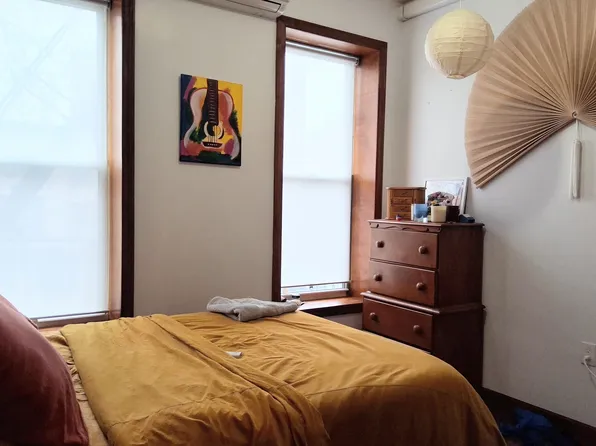 867 Lafayette Avenue image 1 of 17