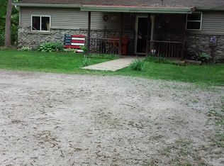 5782 E Coonhunter Rd, Logansport, IN 46947