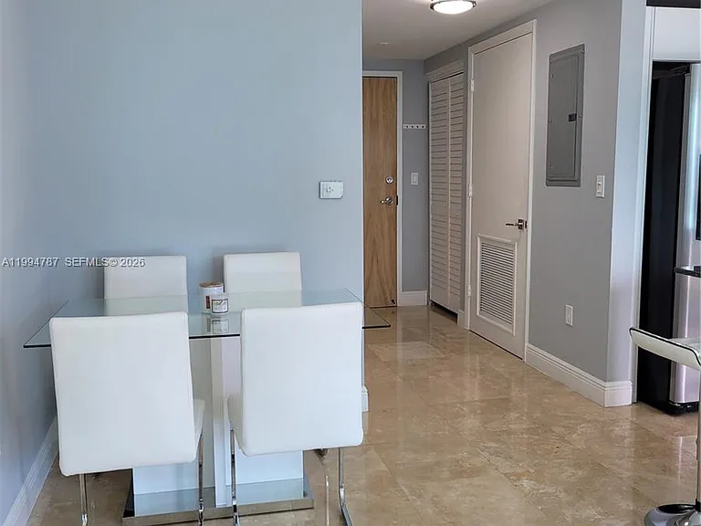 361 S Miami Ave — Photo 21
