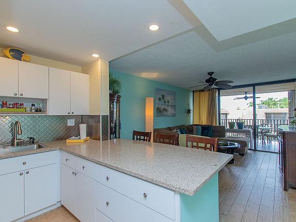 4th image of 104350 Overseas Hwy APT A207