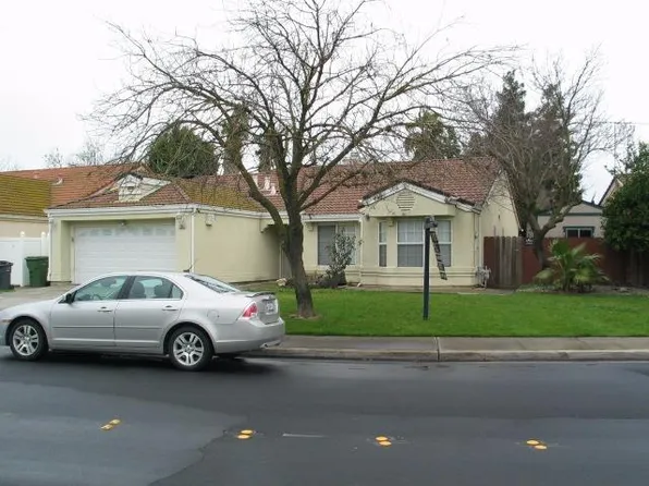 1259 Joett Dr, Turlock, CA 95380