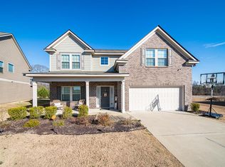 314 Red Oak Pl, Smiths Station, AL 36877