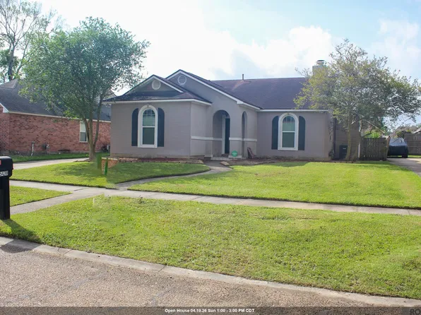 15430 Woodlore Dr, Baton Rouge, LA 70816