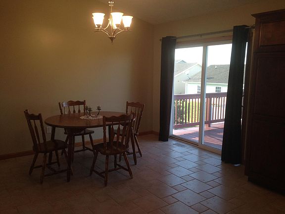 5th image of 3738 71st Ave
