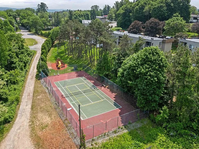 178 Treetop Cir #1033 — Photo 26