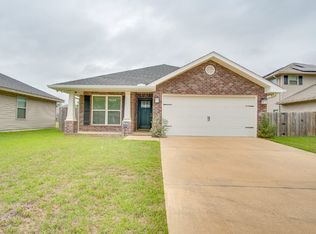 8810 Derby Ln, Pensacola, FL 32534