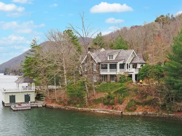 1810 Murray Cove Rd, Tiger, GA 30576