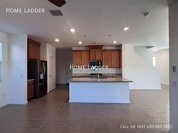 3rd image of 13558 N 142nd Dr