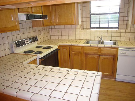 2nd image of 16226 E Keymar Dr