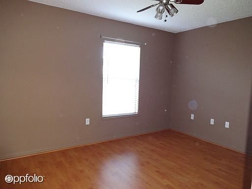 2nd image of 1727 Santee Ave