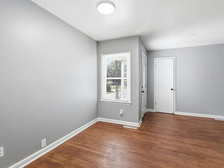 2602 NW 86th St — Photo 13
