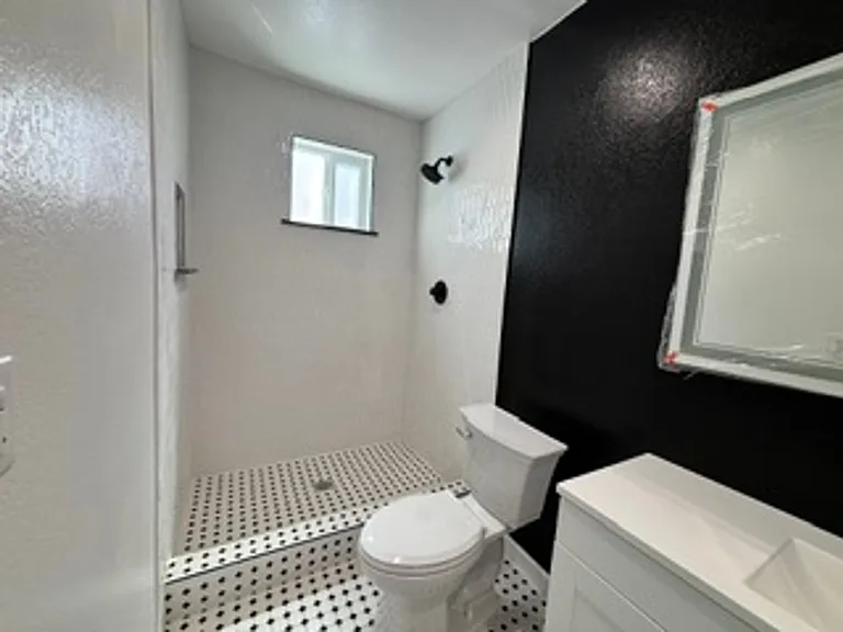 23578 Lakeview Dr — Photo 18