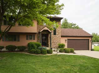 2148 Donahue St, La Salle, IL 61301