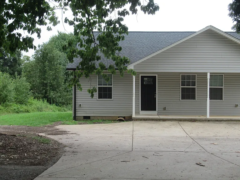 4584 Maiden Hwy — Photo 2