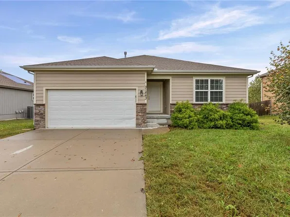 31863 W 172nd St, Gardner, KS 66030