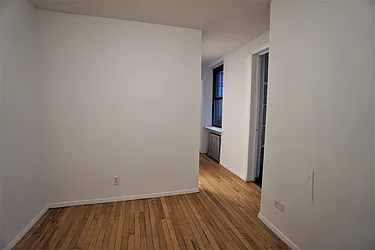 Rented by Best Apartments North Inc