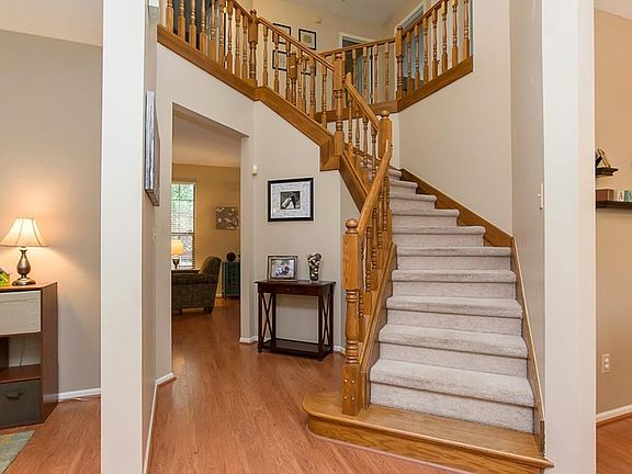 4th image of 10646 Blackthorn Ct