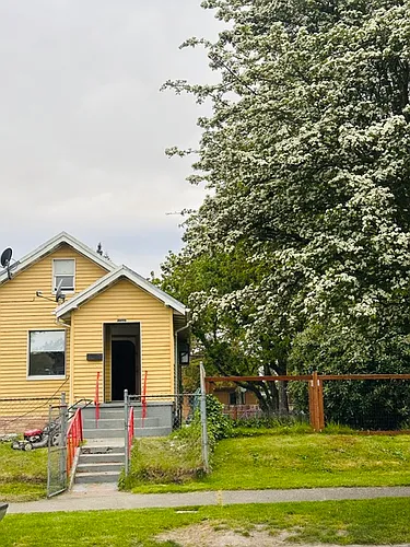 2322 S J St Photo 1
