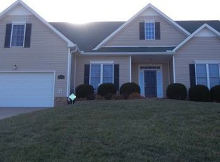 632 Clydesdale Ct, Clarksville, TN 37043