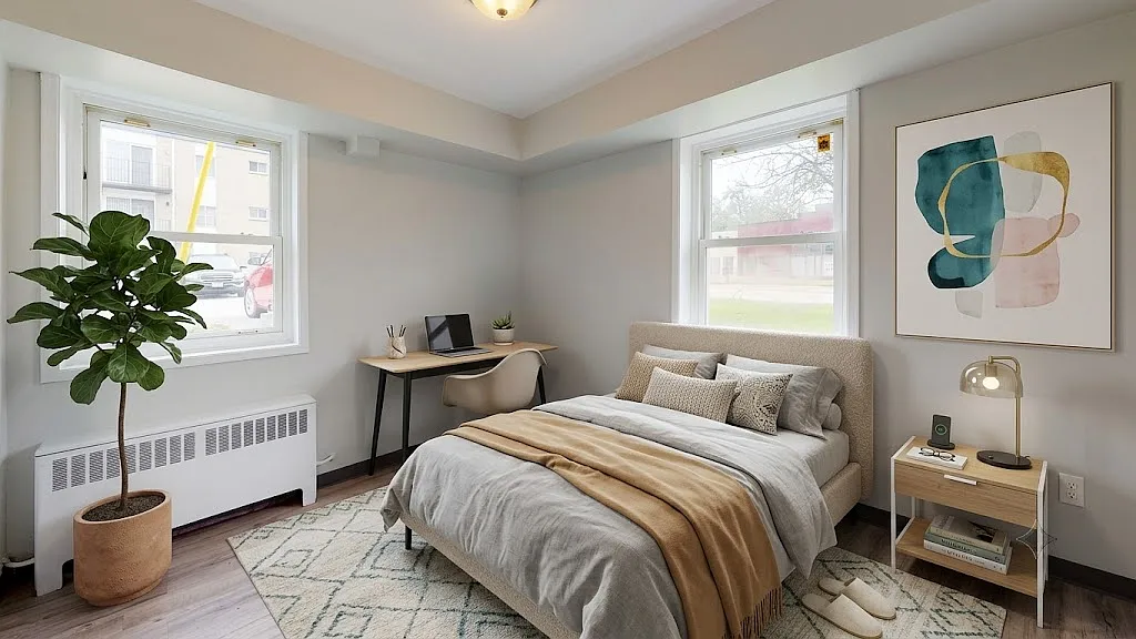 Mayfair Apartments — Photo 3
