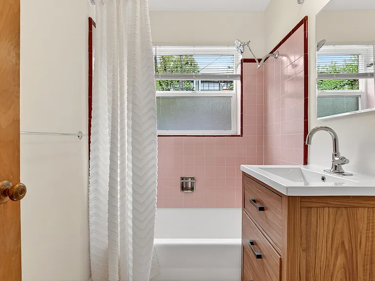 2233 NW Flanders St, Portland, OR, 97210 — Photo 47