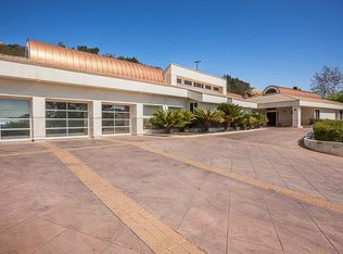 9439 Valley Circle Blvd, Chatsworth, CA 91311