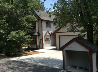 691 Moreno Ln, Sugarloaf, CA 92386