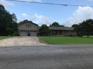 1410 Lowery Rd NE, Arab, AL 35016