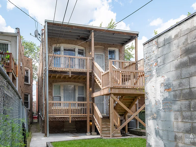 6111 S Eberhart Ave #2 — Photo 37
