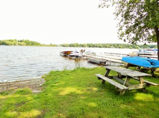 4967 Lakeview Ave, Hubertus, WI 53033