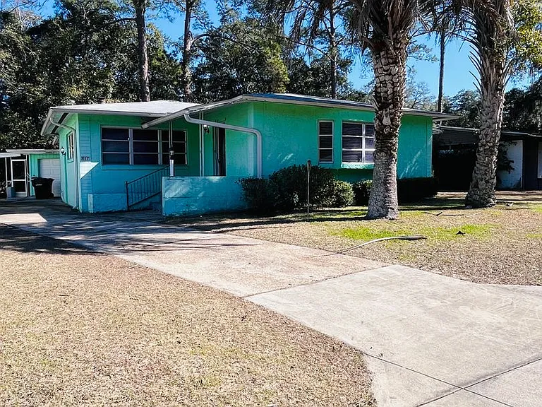 3117 Galimore Dr — Photo 1