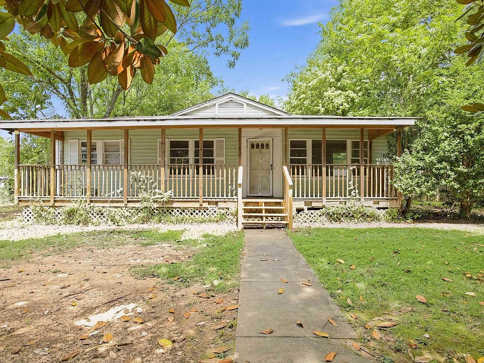 1st image of 504 Roebuck Dr