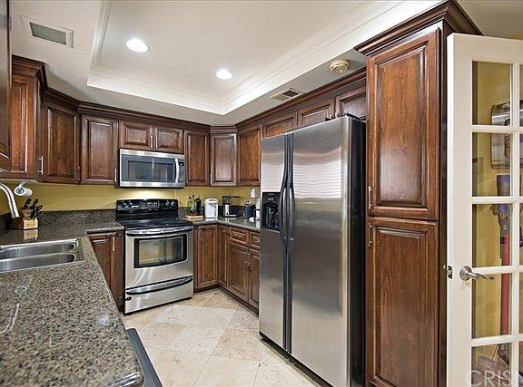 5th image of 4919 Laurel Canyon Blvd APT 6