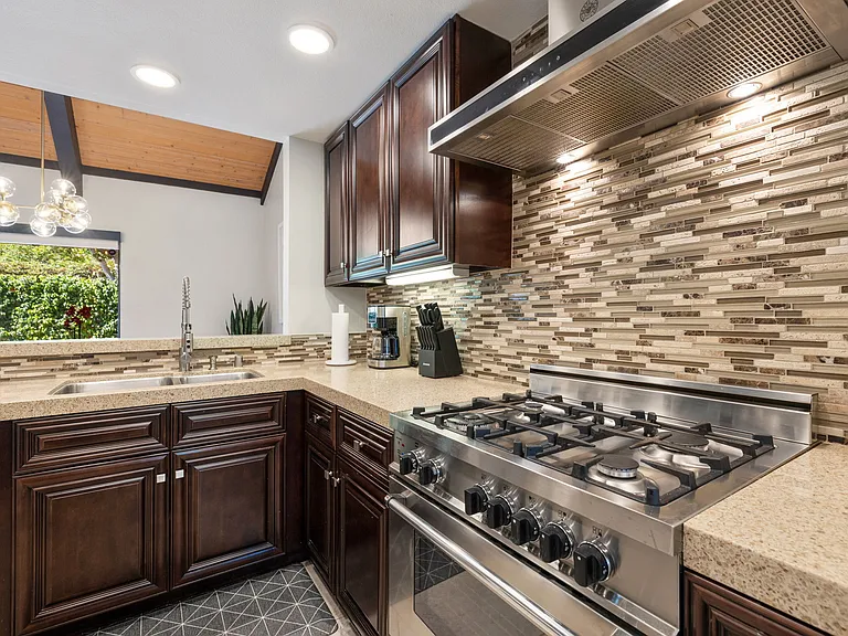 70100 Mirage Cove Dr #10 — Photo 45