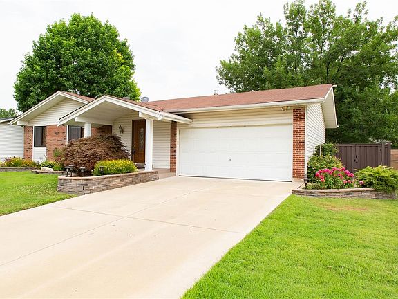2nd image of 2625 Bradwell Dr