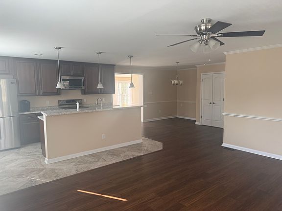 2nd image of 1021 Decatur Rd