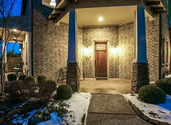 3rd image of 7801 New Castle Ct