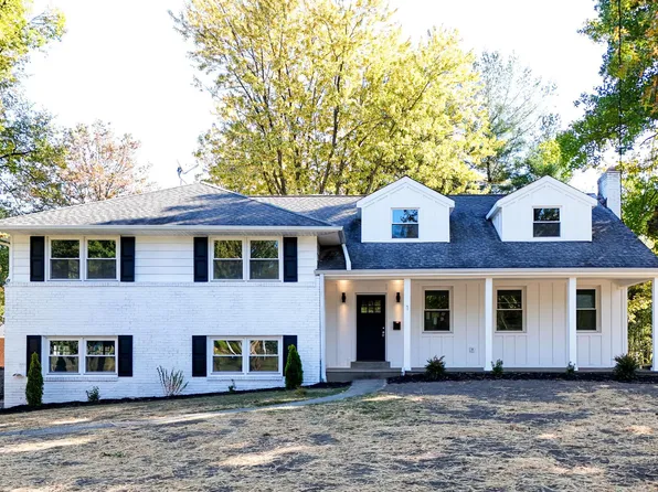 1 Laurel Ct, Cinnaminson, NJ 08077