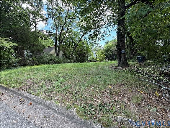 3rd image of 706 Hamilton St Lot 20