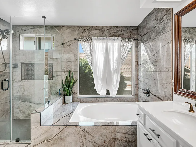 28314 Easton Ln — Photo 13