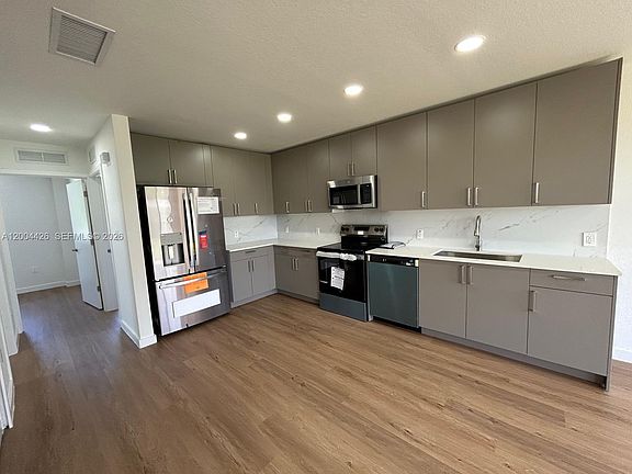 5th image of 12556 SW 194th St #0