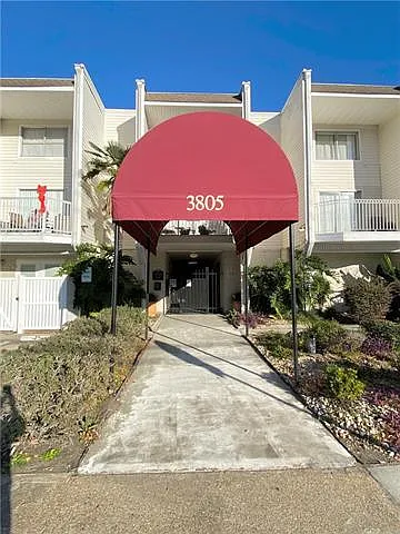3805 Houma Blvd #B201 — Photo 2
