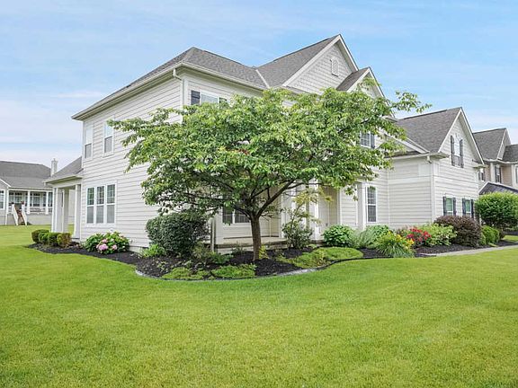 3rd image of 7355 Pinecrest Dr