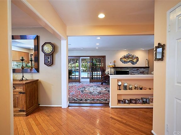 2nd image of 7939 Bobbyboyar Ave