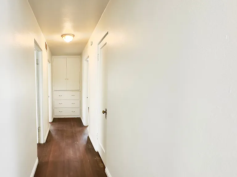 1333 N Main St — Photo 11