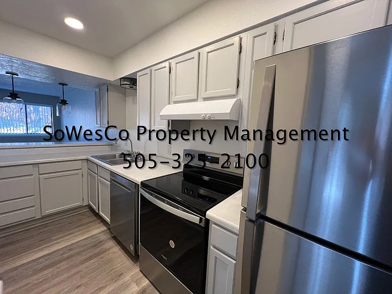 5200 Villa View Dr #16C — Photo 3