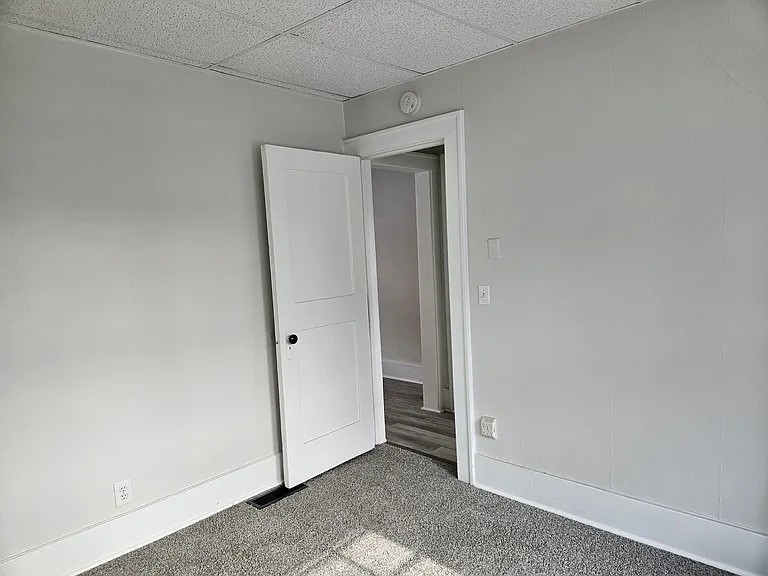 178-180 Meigs St #14 — Photo 6